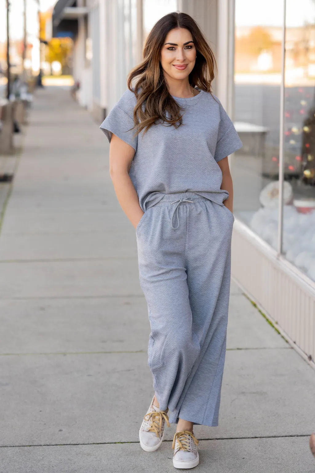 Zig Zag Textured Relaxed Bottom Pants